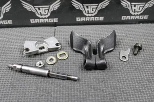 2002 HONDA CR250R OEM EXHAUST RC POWERVALVE FLAP POWER VALVES SHAFT SET NICE! - Foto 1 di 15