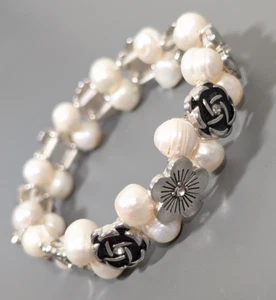 White Baroque Pearl Flower Rhinestone Stretch Bracelet Boho Coastal Bridal 6.5" - Picture 1 of 11