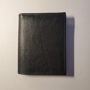 Leather Ind/Amer. Calfskin Black Bridle Leather Men's Vertical Bi-fold Wallet  - Picture 1 of 12