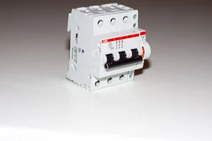 ABB S203 K4A 3-Pole 4A with auxiliary contact, NOS no box, 12-month warranty - Picture 1 of 13