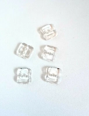 5 x LITTLE SQUARE CLEAR BUTTONS - Image 1 of 4