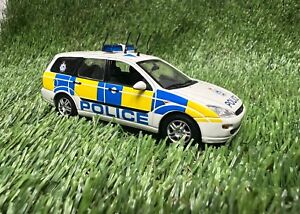 Hertfordshire Police,  Ford Focus Diecast