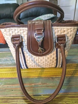 Bolso Cartera de Verano Chaps Paja. Acentos de cuero vegano, muy lindos Foto 1 de 4