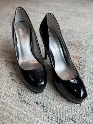 Guess Stiletto Platform Pumps Black Patent Leather Size 10M  - Image 1 of 4