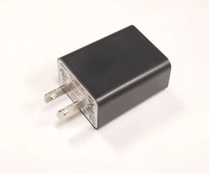 Adaptador de alimentación de CA oficial Classiq N - Old Skool - Imagen 1 de 3
