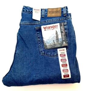 Pantalones de mezclilla para hombre Wrangler forrados de vellón resistente relajados W42 L32 nuevos con defecto - Imagen 1 de 17