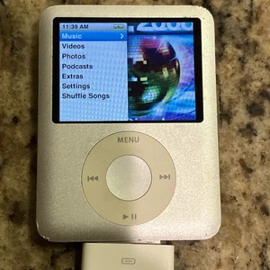 Apple iPod Nano 4GB (Modelo A1236) Plateado, 3ª Generación - La batería no retiene carga - Imagen 1 de 5