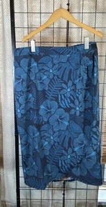 RipSkirt Hawaii Length 3 Wrap Skirt L Floral 50 UPF pockets NWT Maui Moonlight - Picture 1 of 5