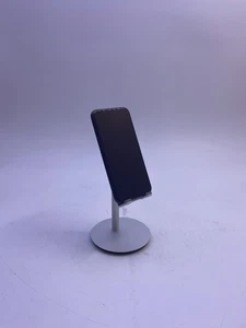 Apple iPhone XR - 3GB RAM 64GB Storage - Picture 1 of 1