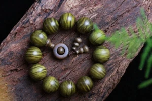 Brazalete budista nanmu con montura de oro tibetano de 20 mm*12 cuentas de oración mala - Imagen 1 de 9