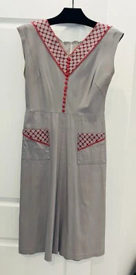 VESTIDO VINTAGE RETRO BETTIE PAGE • TALLA MEDIANA • DETALLES BORDADOS EN BUEN ESTADO  Foto 1 de 4