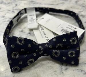 NWT Janie and Jack Boys Navy Silver Bow Tie Size 6 Adjustable - Picture 1 of 2
