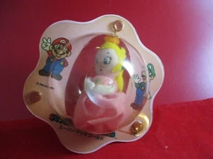 Princess Peach Super Mario World Nintendo Super Famicom Takara Plüschtier Schlüsselanhänger - Bild 1 von 7