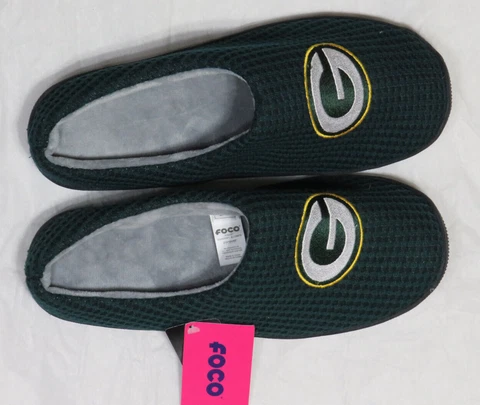 GREEN BAY PACKERS MENS SLIPPERS M (9-10) SLIDE MEMORY FOAM FOCO NWT NEW Cover