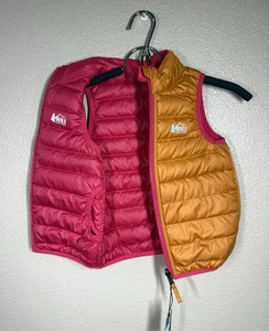 REI Wende 650 Daunenweste ROSE/HONEY MUSTARD Kleinkind Größe 4T Neu mit Etikett - Bild 1 von 4
