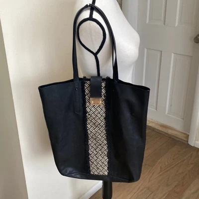 Bolso de compras Loeffler Randall negro alto de cuero y rafia Foto 1 de 4