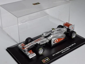 1/32 Bburago F1 McLaren Mercedes MP4-26 2011 Jenson Button Vodafone GP - Picture 1 of 10