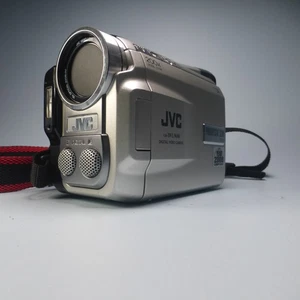 JVC GR-DVL9600E Handheld MiniDV Camcorder Silver Tested - Picture 1 of 9
