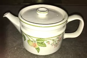 Tetera Wedgwood Patrón de Manzana Silvestre Horno de Gres a Mesa 4 Tazas Tapa Inglaterra - Imagen 1 de 14