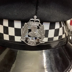 Police,Polizeimütze,Scotland Police, Semper Vigilo,Schirmmütze,England,Abzeichen - Bild 1 von 5