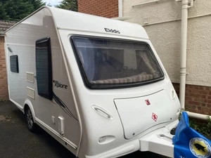 Elddis 304 Caravan (2012), Lightweight, with Motor mover, Excellent Condition - Picture 1 of 24