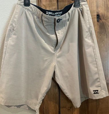 Billabong Men's Tan  Crossfire Submersible Shorts Size 37 x 9 1/2" Quickdry - Image 1 of 4