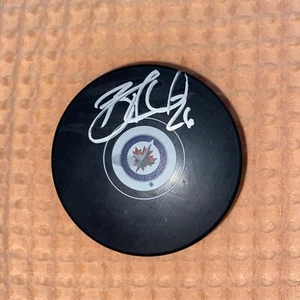 Blake Wheeler winnipeg jets signed logo puck - Picture 1 of 1