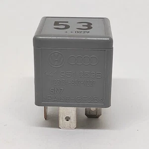 ORIGINAL AUDI SKODA SEAT VOLKSWAGEN VW GREY 53 4 PIN RELAY 141 951 253B OEM - Picture 1 of 7