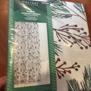 "Cortina de ducha de tela Holiday Living 72x72"" Evergreen & Berry NUEVO cabaña albergue" - Imagen 1 de 3