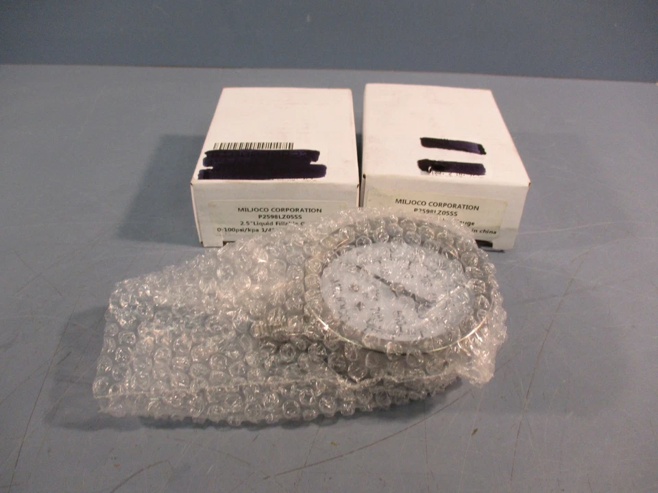 Lot of (2) Miljoco 2.5" Liquid Fillable Gauge P2598LZ05SS 0-100psi/kpa 1/4NPT LM - Image 1 of 4