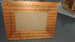 Holz Bilderrahmen Enkelkinder / Großeltern 4x6 Foto 7x9 Rahmen - Bild 1 von 2