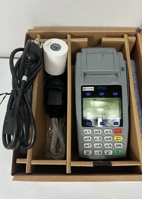 First Data FD50 Credit Card Reader Processing Terminal  - Image 1 of 4