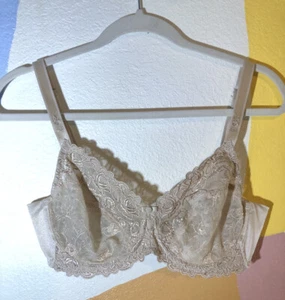 WACOAL Size 36 C Bra Beige Tan Lace Unlined Underwire See Through Flowers - Picture 1 of 6