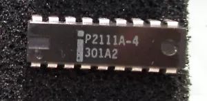 Intel 18-DIP 256x4 Normally Off 1K-BIT N-Channel Silicon Gate NMOS SRAM P2111A-4 - Picture 1 of 2