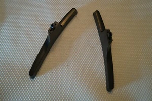 SOPORTE DE MESA PATAS IZQUIERDA Y DERECHA PARA TV SAMSUNG UE32J4000AW 32" + TORNILLOS ORIGINALES - Imagen 1 de 5