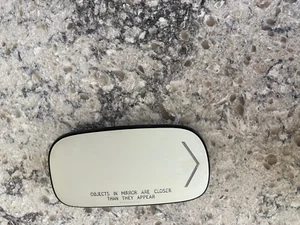 2009-2011 Cadillac DTS Buick Lucerne Passenger RH Side Mirror Glass Turn Signal - Picture 1 of 2
