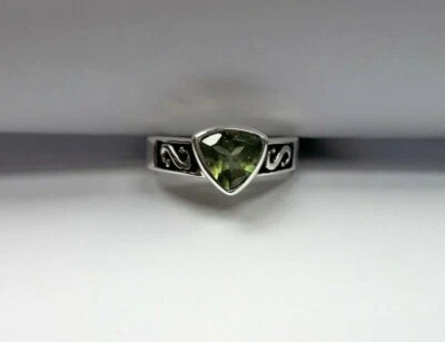 Anillo de vestir celta de peridoto de plata esterlina grado AAA - tallas K O1/2 Foto 1 de 4