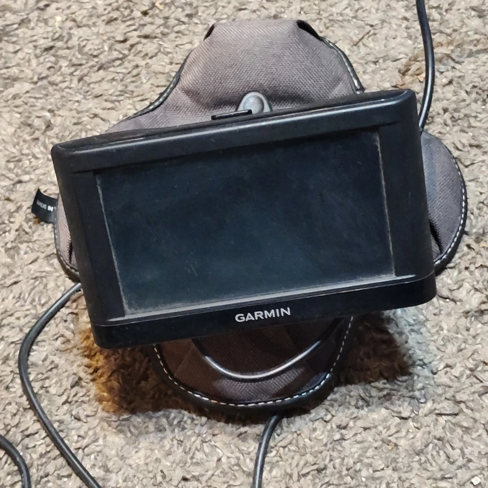 Garmin Nuvi 42 with Weighted Mount And Power Cord Bundle  - Image 1 of 4