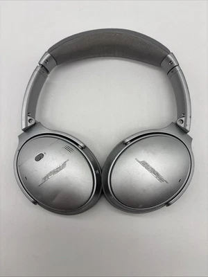 Bose QuietComfort 35 II Wireless Noise Cancelling Headphones Silver *READ - Image 1 of 4