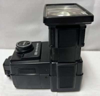 Vivitar Auto Thyristor 550FD N | Dedicated Flash for Nikon Excellent Condition - Image 1 of 4