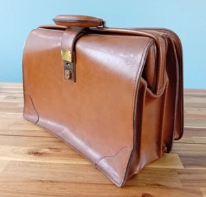 Vintage Brown Leather Midwife's or Doctor's Bag - Picture 1 of 11