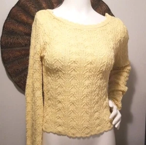 Suéter Pullover Forever 21 Tejido Crochet Amarillo Mantequilla Talla Mediana  - Imagen 1 de 8
