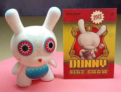 WHITE DIEVAS ~ Kidrobot Dunny Series 2013 SIDE SHOW / Nathan Jurevicius - Image 1 of 2