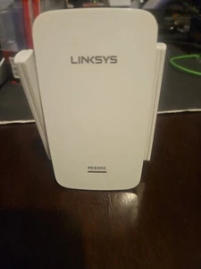 Rallonge de portée WiFi Linksys RE6300. Rallonge Internet sans fil avec Ethernet. - Photo 1/5