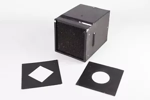 Bowens "L Fit" Grid Reflector with Baffles. Old Quad "L" Fitting. Good Used. - Picture 1 of 3