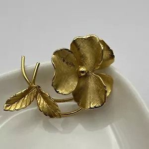 Broche prendedor vintage Giovanni dorado marcado flor primavera pensamiento 3D usado en excelente estado - Imagen 1 de 10