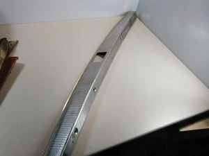 Original AUDI A6 Abdeckung Kofferraum Ladekantenschutz Loading sill protection  - Picture 1 of 4