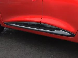 Juego de cubiertas cromadas para puerta lateral streamer para adaptarse a Renault Clio IV (2012+) - Imagen 1 de 5