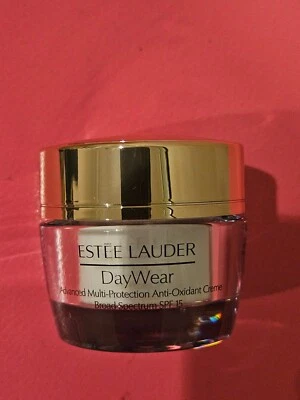 Estee Lauder DayWear Advanced Multi Protection Anti Oxidant Creme SPF 15~0.5 oz - Image 1 of 2