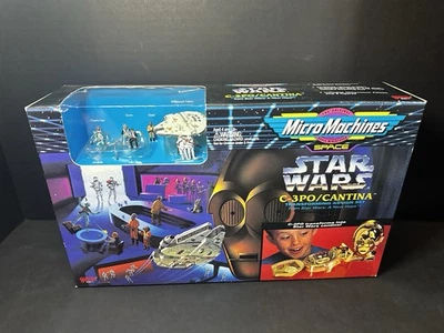 Micro Machines Space Star Wars C-3PO/Cantina Transforming Action Set - Image 1 of 4